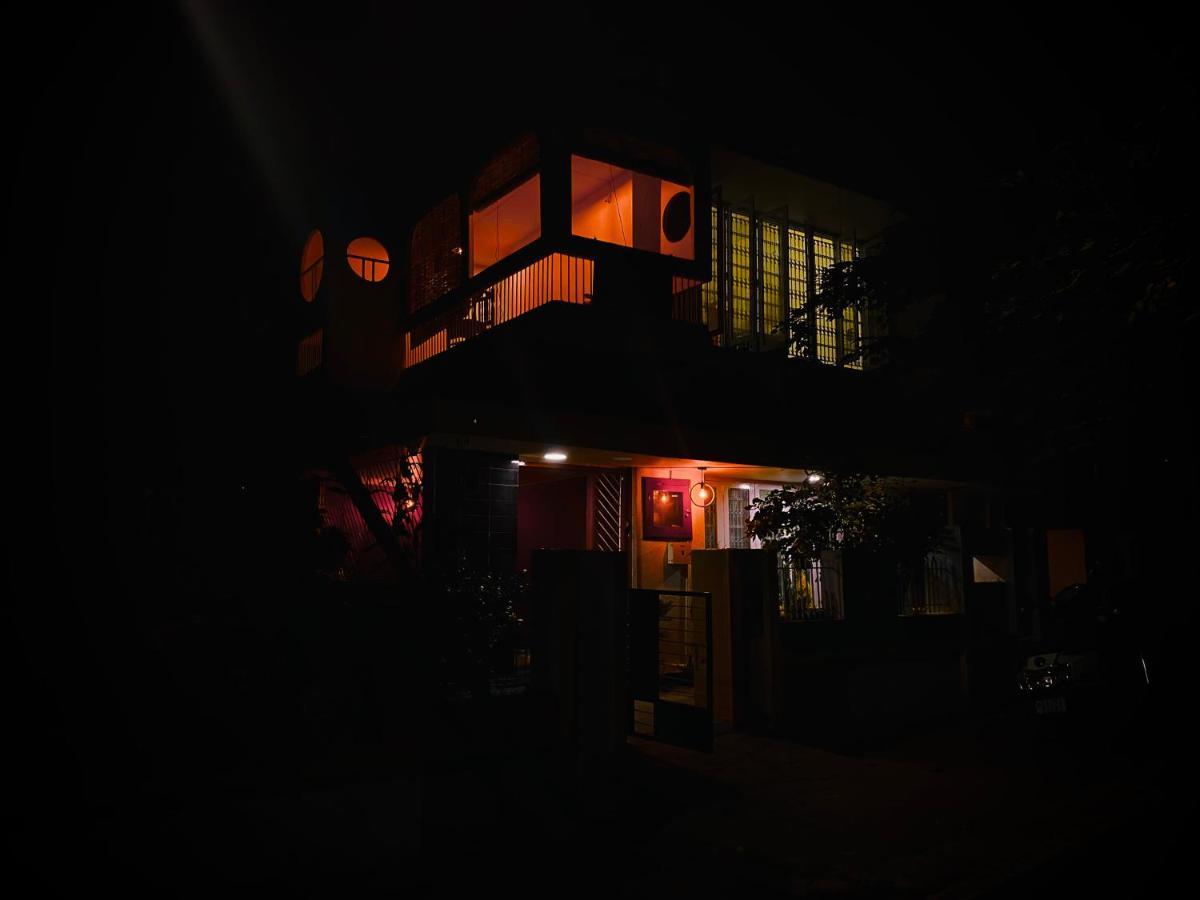 Crossroads Hostel 1980 Mysore Eksteriør bilde
